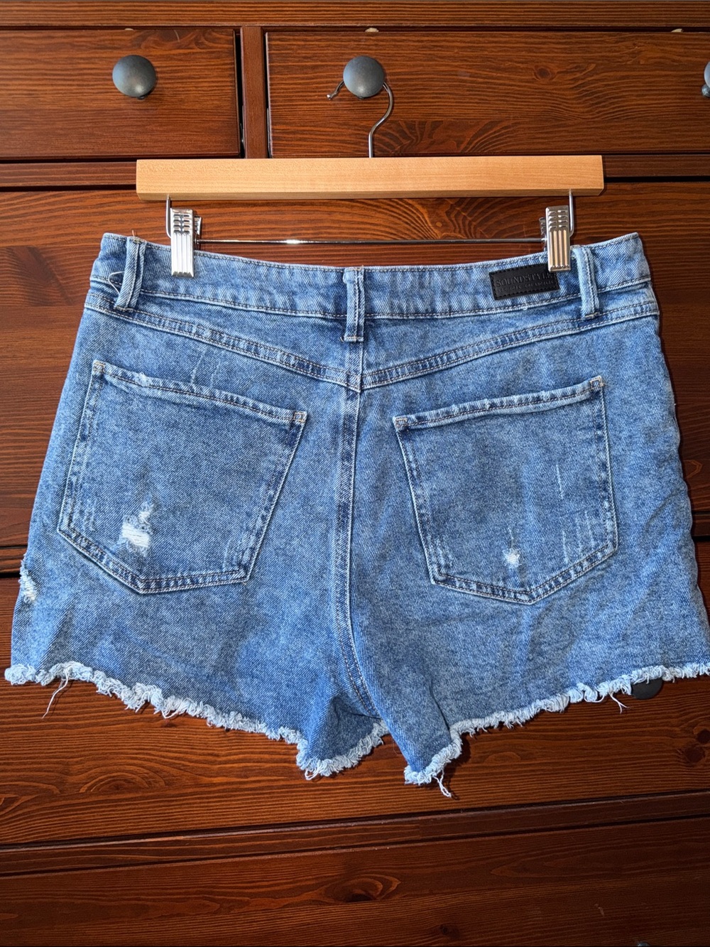 Soundstyle Vintage Stretch Hope High Rise Distressed Denim Shorts - Picture 5 of 7